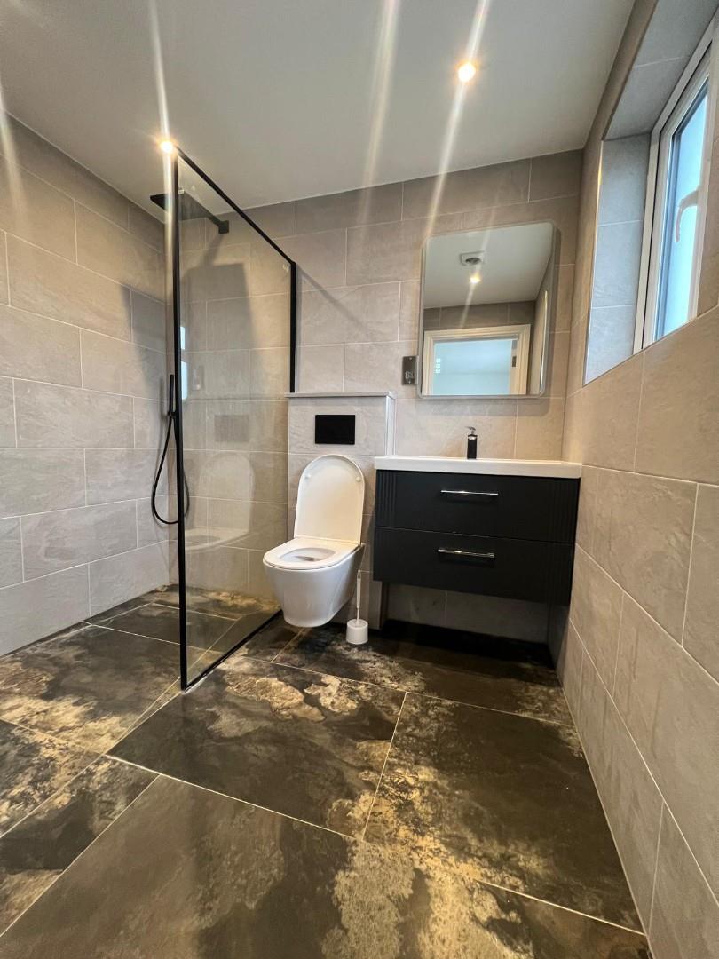 Stoneyfields Lane, Edgware, HA8, Edgware
